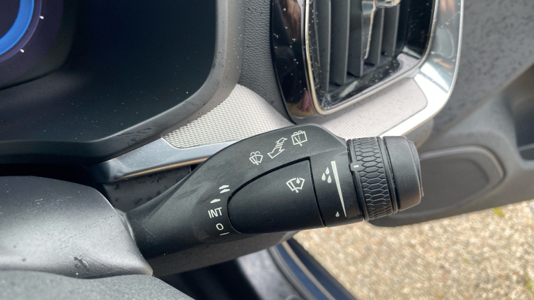 Volvo V60 2.0 T6 [350] Recharge PHEV Plus Dark 5dr AWD Auto Estate